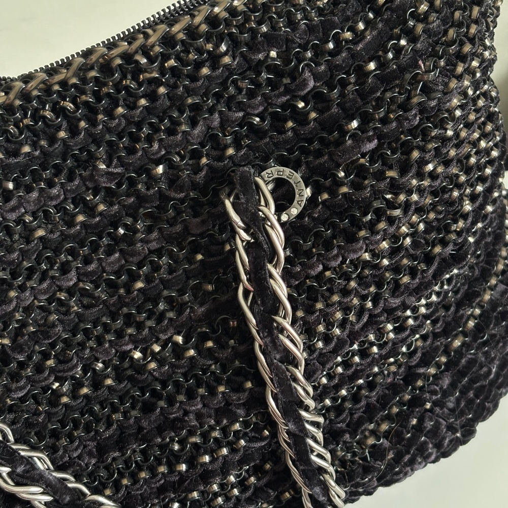 Woven Straw Tote Bag in Black - Picture 5 of 5